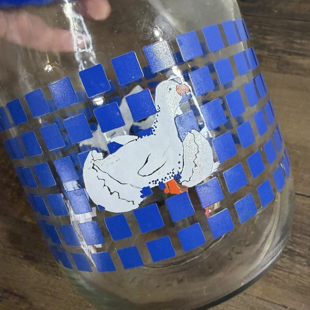 Vintage CARLTON GLASS USA 1 Liter Blue Checked Geese Ducks Canister 1982
